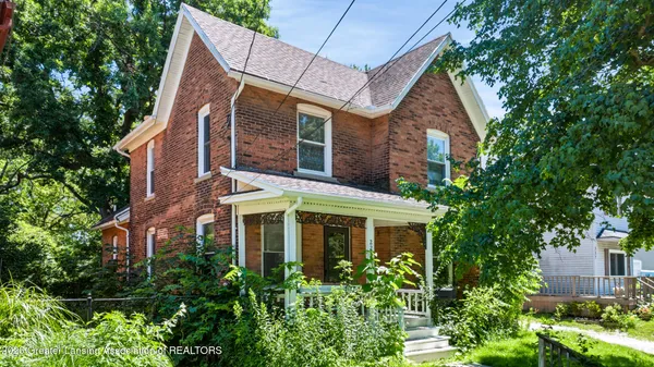 $189,900 | 223 South 8th Street, Lansing, MI 48912