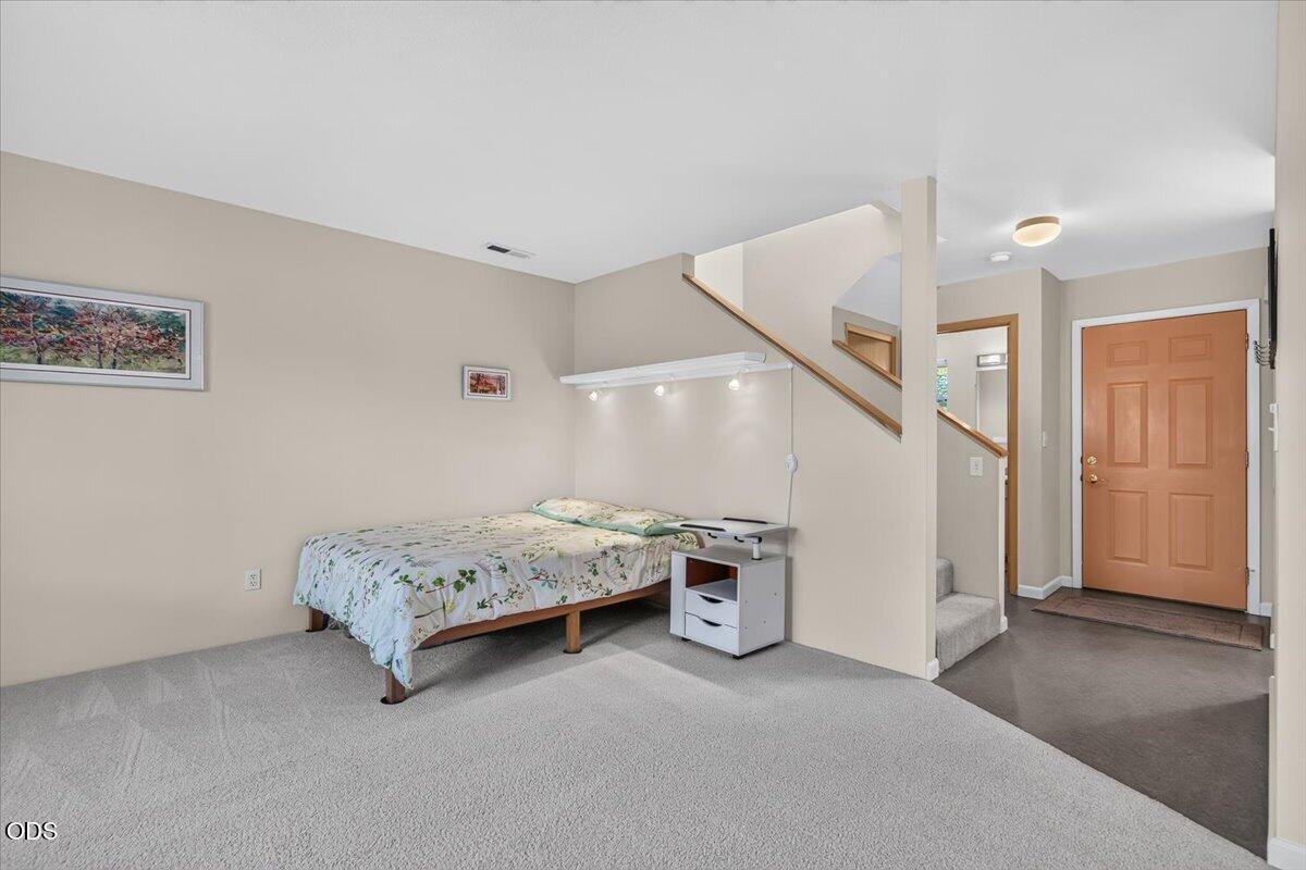 461 Tulipan Way Talent, OR 97540 - Photo 5 of 24