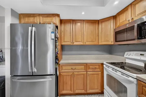 $245,000 | 6555 Chasewood Drive, Unit D, Jupiter, FL 33458