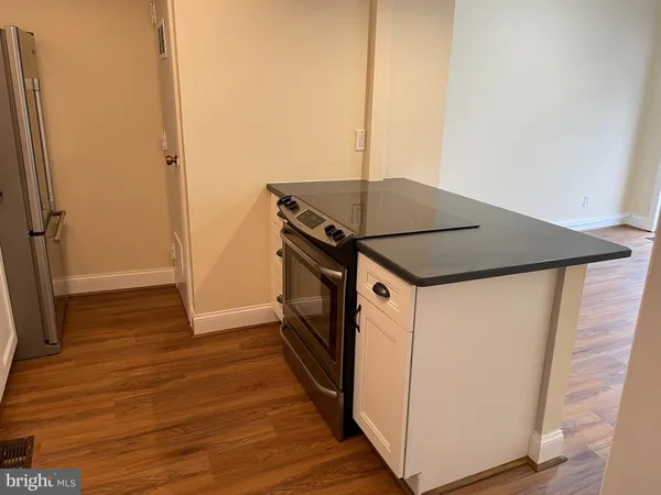 $2,300 | 121 East Chelsea Circle, Newtown Square, PA 19073