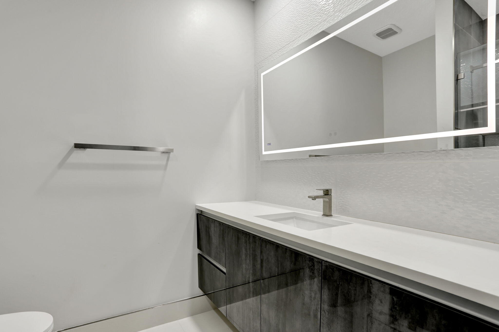 6584 Villa Sonrisa Drive, Unit 1122 Boca Raton, FL 33433 - Photo 17 of 22 16-web-or-mls-001L0473