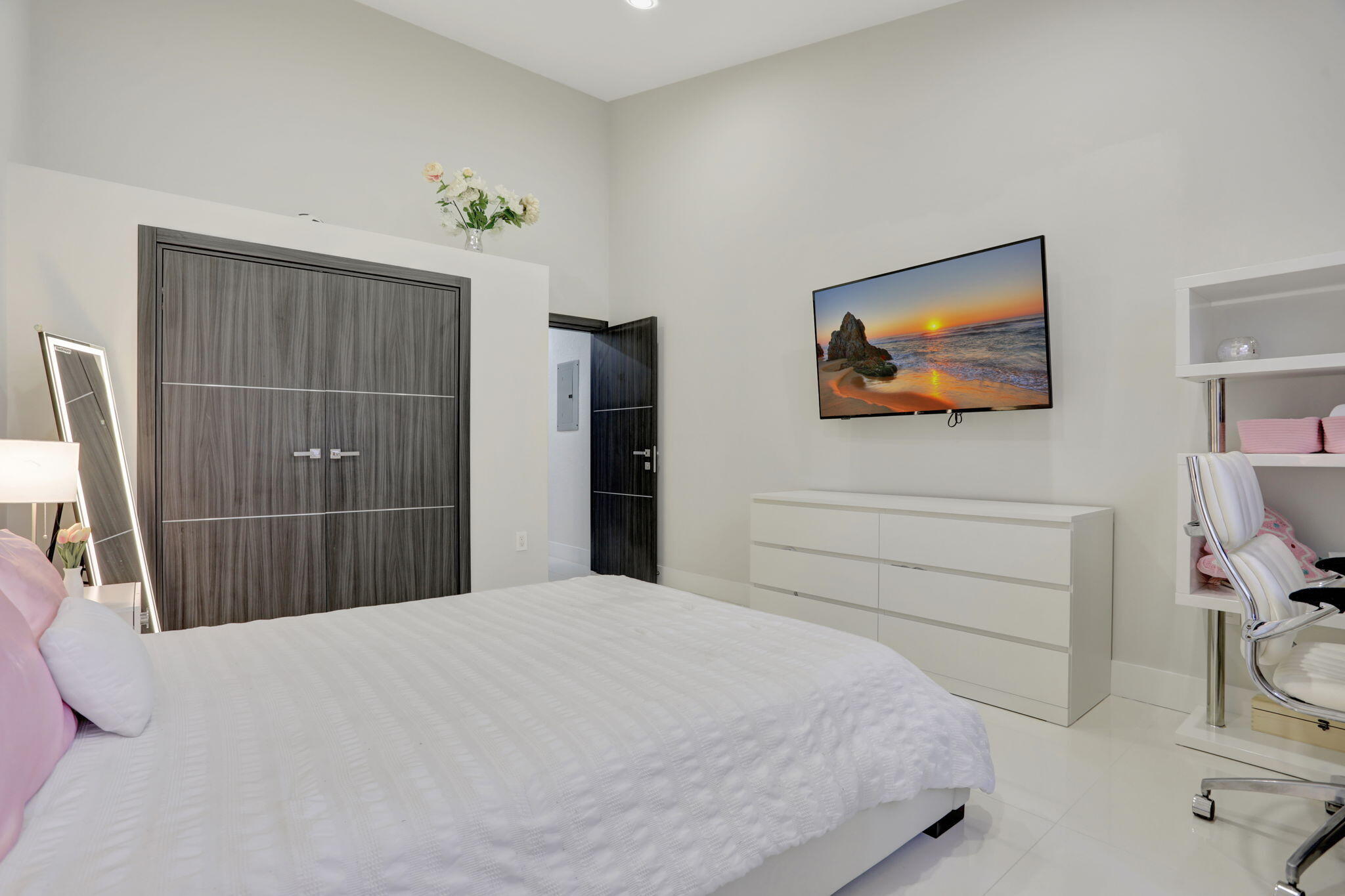 6584 Villa Sonrisa Drive, Unit 1122 Boca Raton, FL 33433 - Photo 19 of 22 20-web-or-mls-001L0493