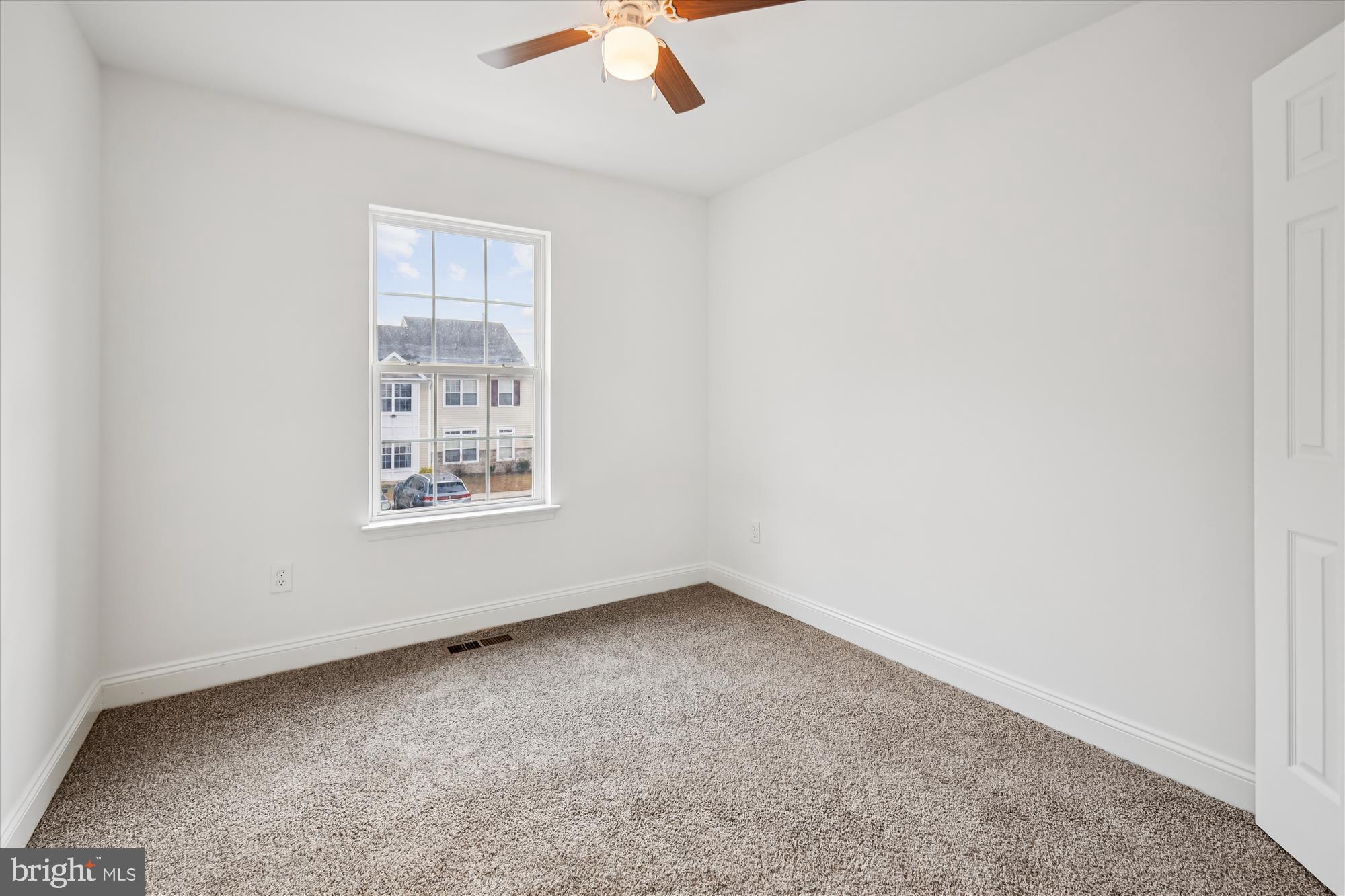 402 Ruddy Duck Court Cambridge, MD 21613 - Photo 24 of 47 Bedroom 2