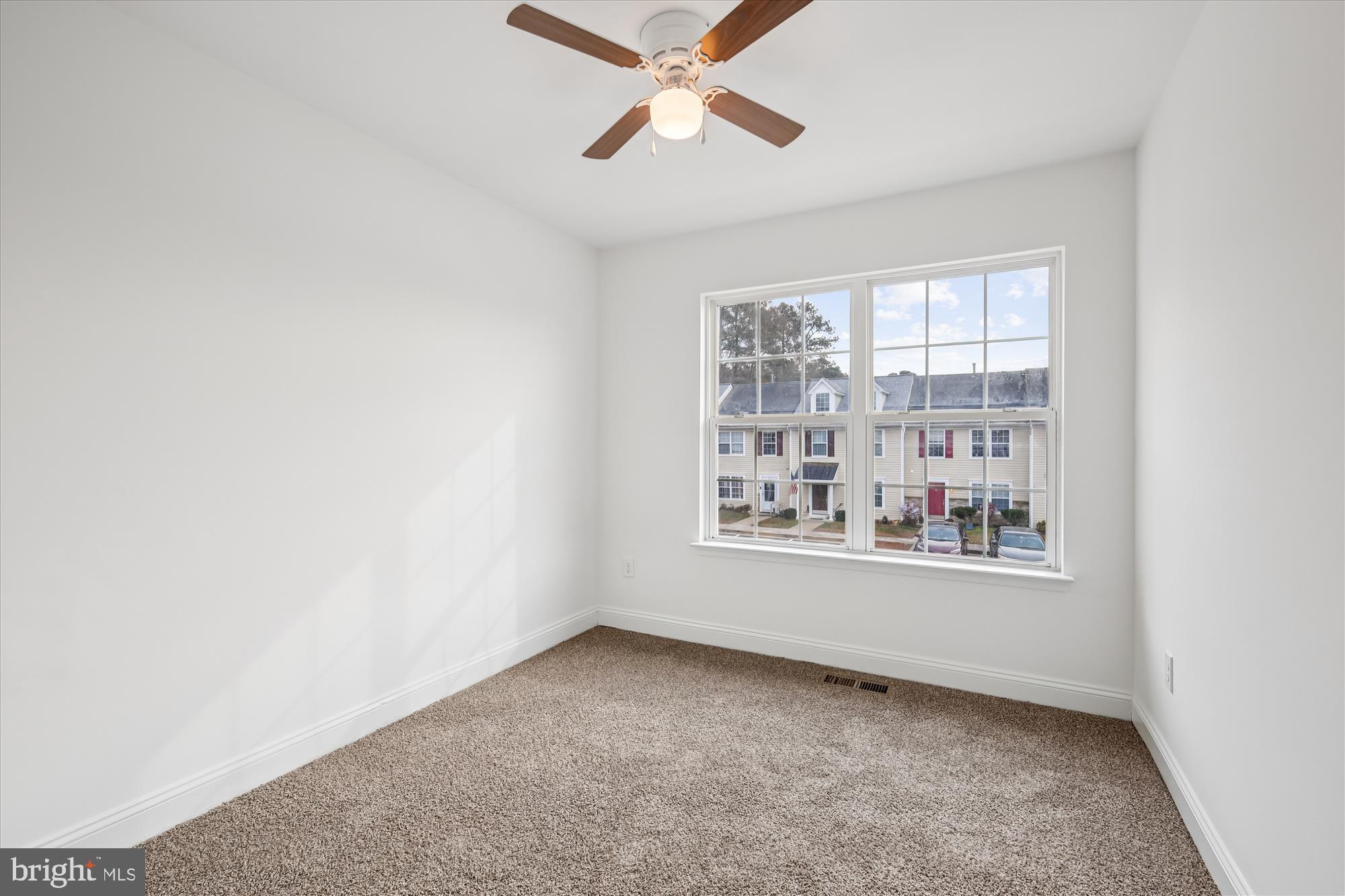 402 Ruddy Duck Court Cambridge, MD 21613 - Photo 26 of 47 Bedroom 3