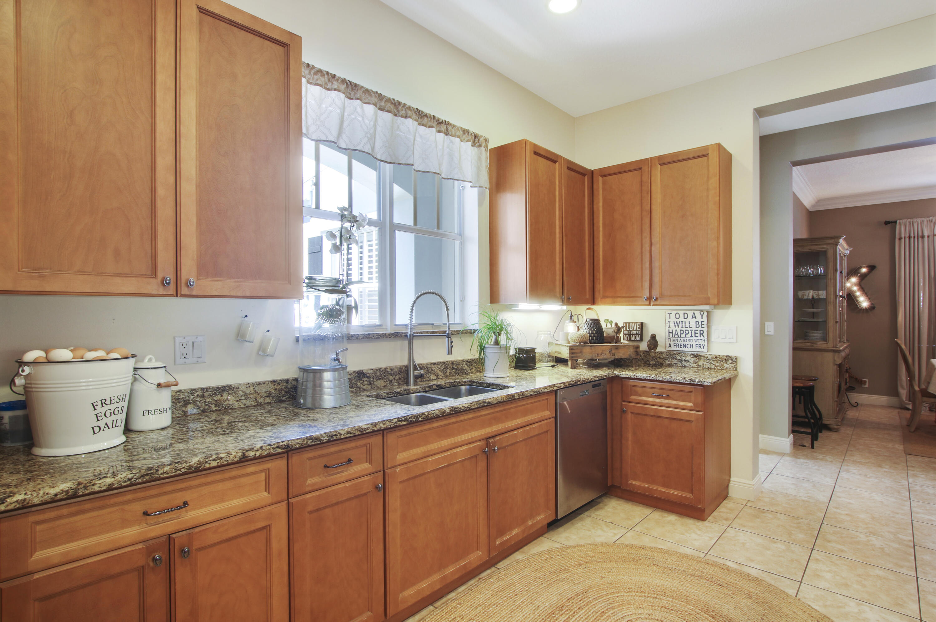 110 Inkberry Drive Jupiter, FL 33458 - Photo 11 of 40 Kitchen