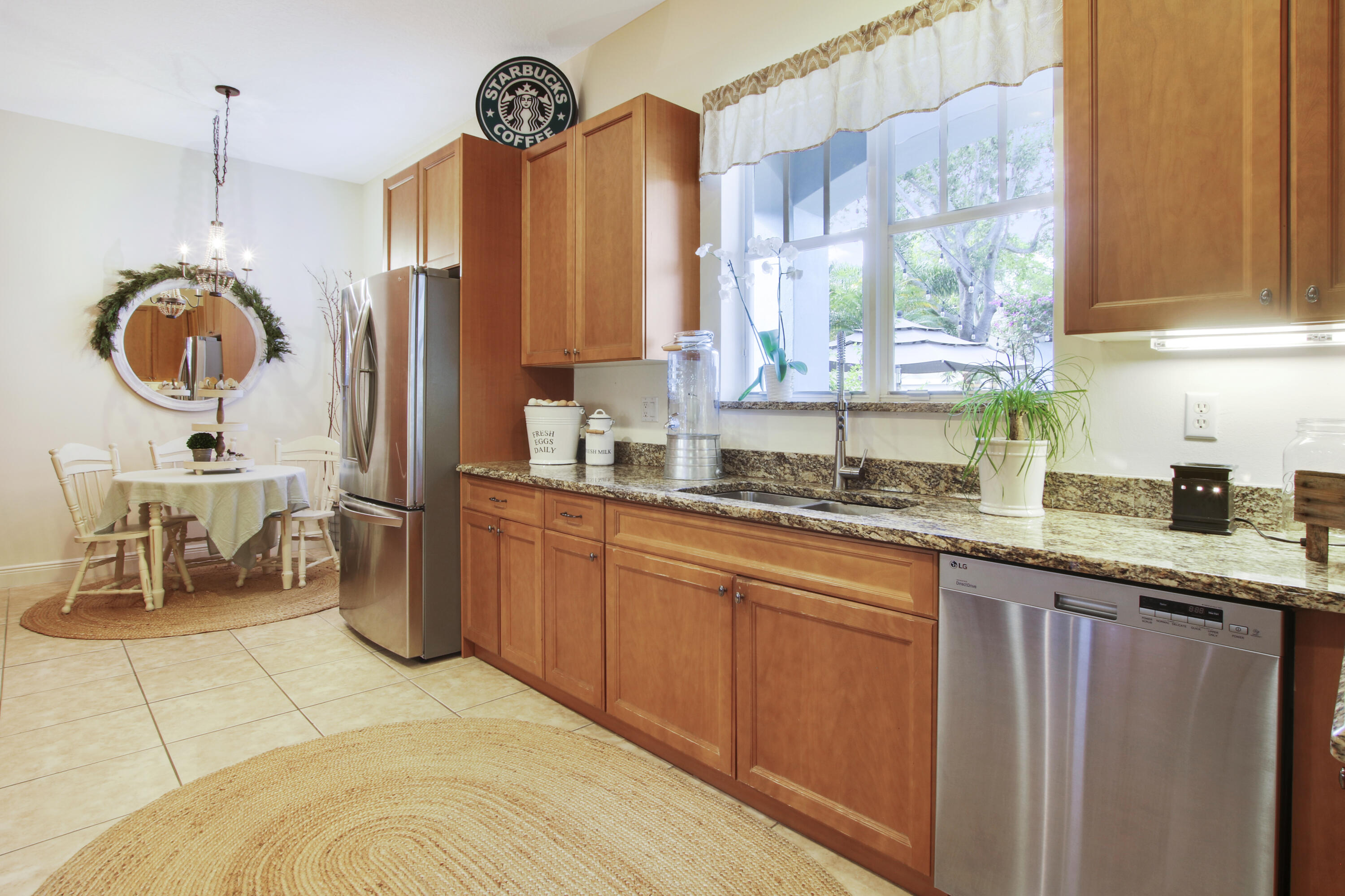 110 Inkberry Drive Jupiter, FL 33458 - Photo 12 of 40 Kitchen