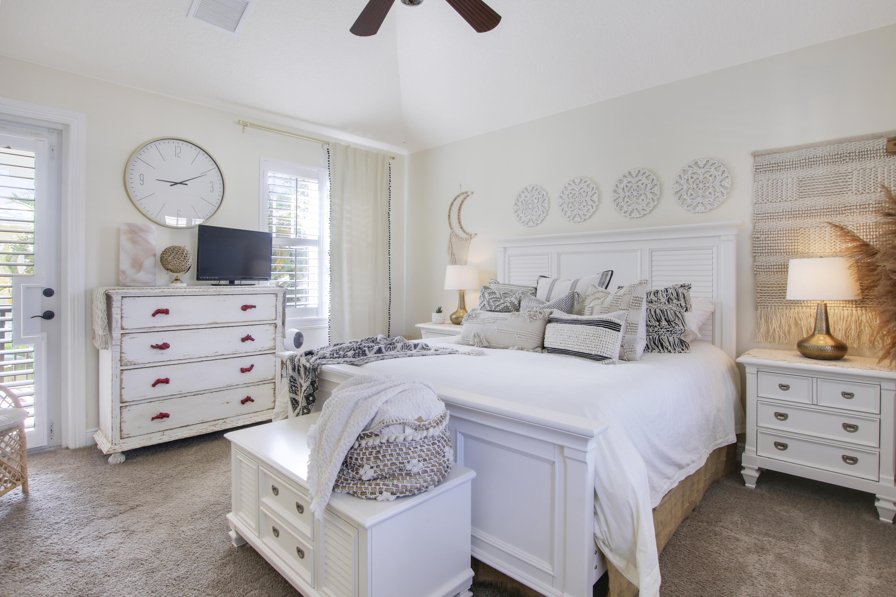 110 Inkberry Drive Jupiter, FL 33458 - Photo 25 of 40 Master bedroom