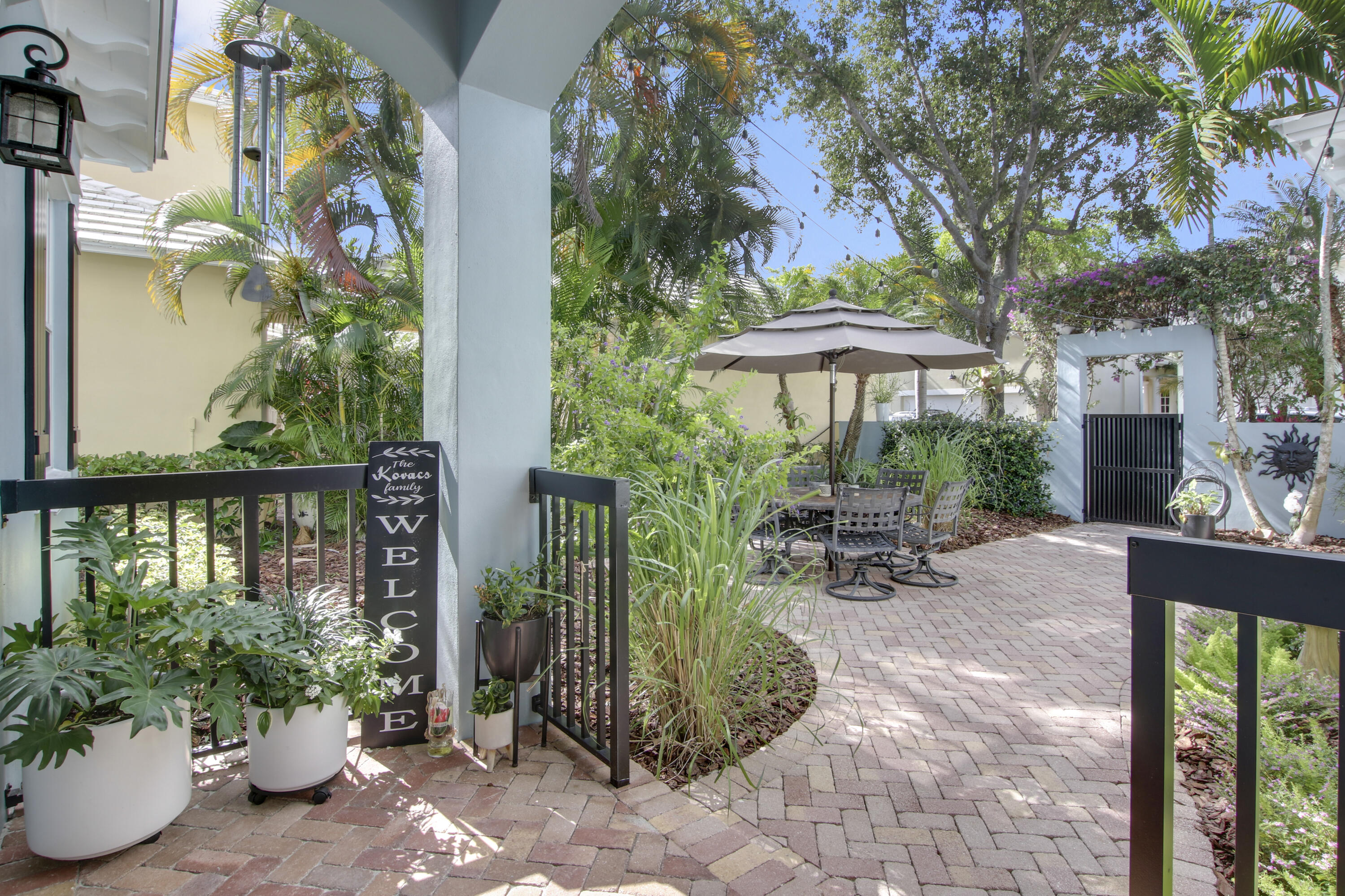 110 Inkberry Drive Jupiter, FL 33458 - Photo 37 of 40 Courtyard