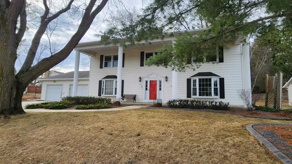 $525,000 | 1812 7th Street Southwest, Rochester, MN 55902