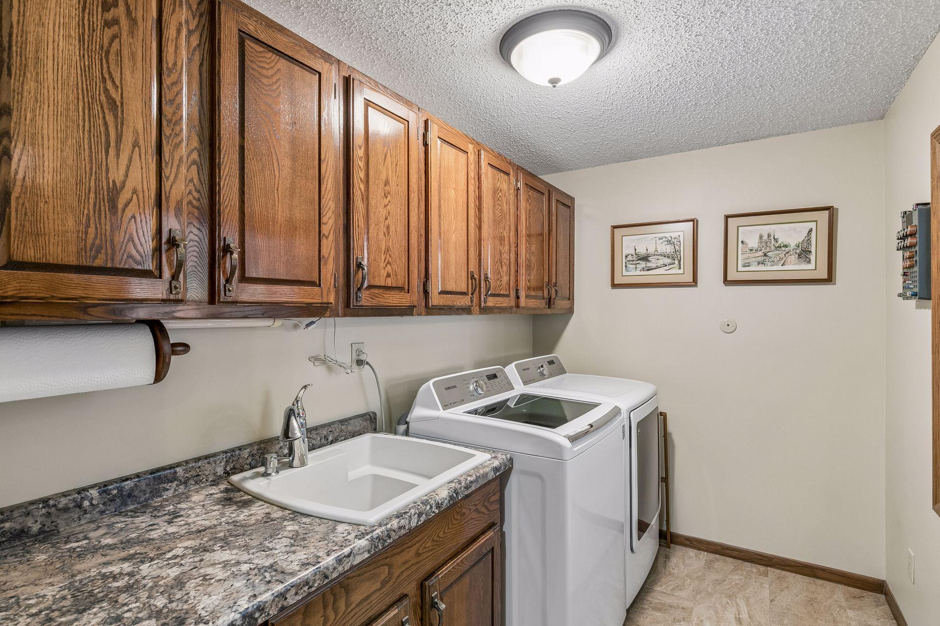 1812 7th Street Southwest Rochester, MN 55902 - Photo 25 of 64