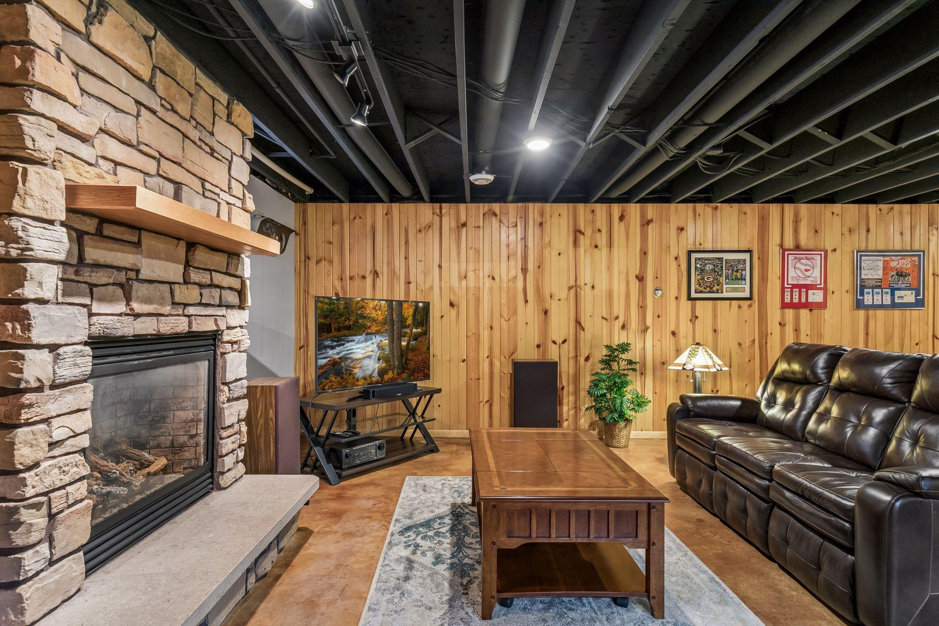 1812 7th Street Southwest Rochester, MN 55902 - Photo 42 of 64