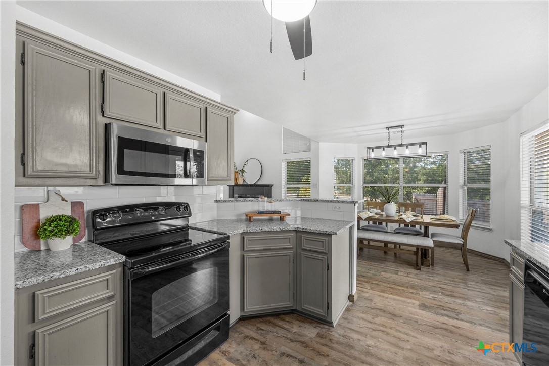 5107 Denmans Loop Belton, TX 76513 - Photo 16 of 48 Kitchen