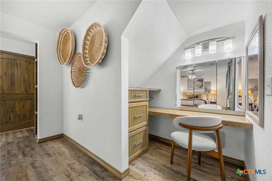 5107 Denmans Loop Belton, TX 76513 - Photo 20 of 48 Vanity area