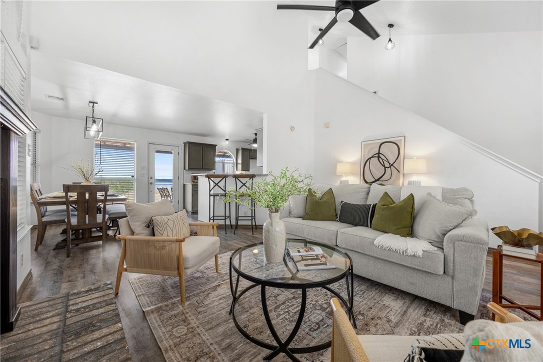 5107 Denmans Loop Belton, TX 76513 - Photo 10 of 48 Living Room