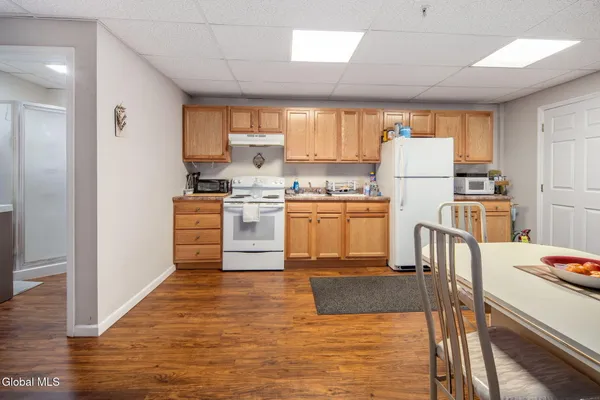 $899,900 | 334 Main Street, Middleburgh, NY 12122