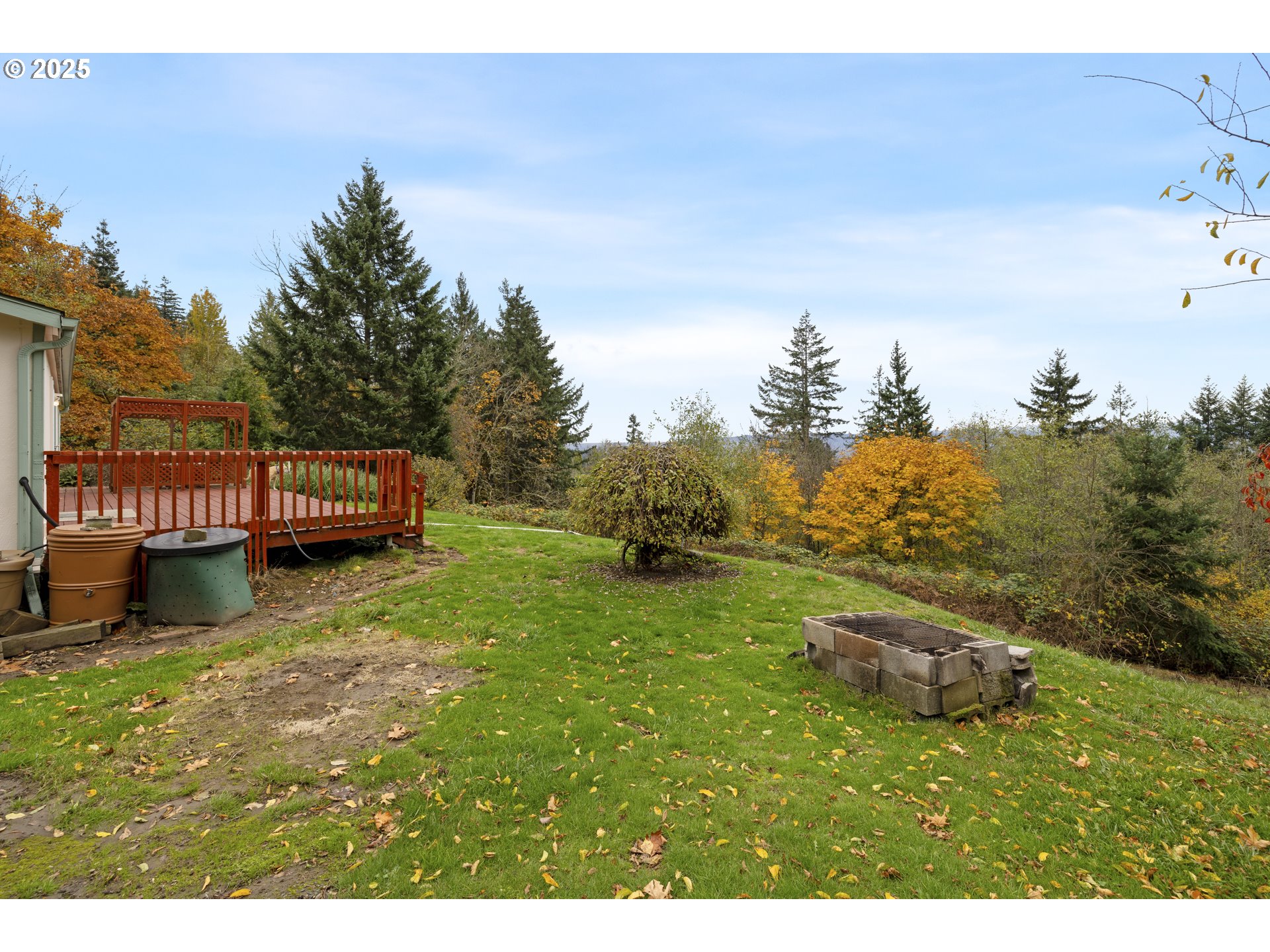 1115 China Garden Road Kalama, WA 98625 - Photo 6 of 40 a view of a house with a yard