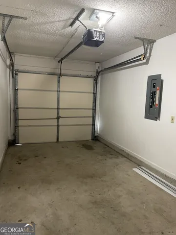 a view of a garage