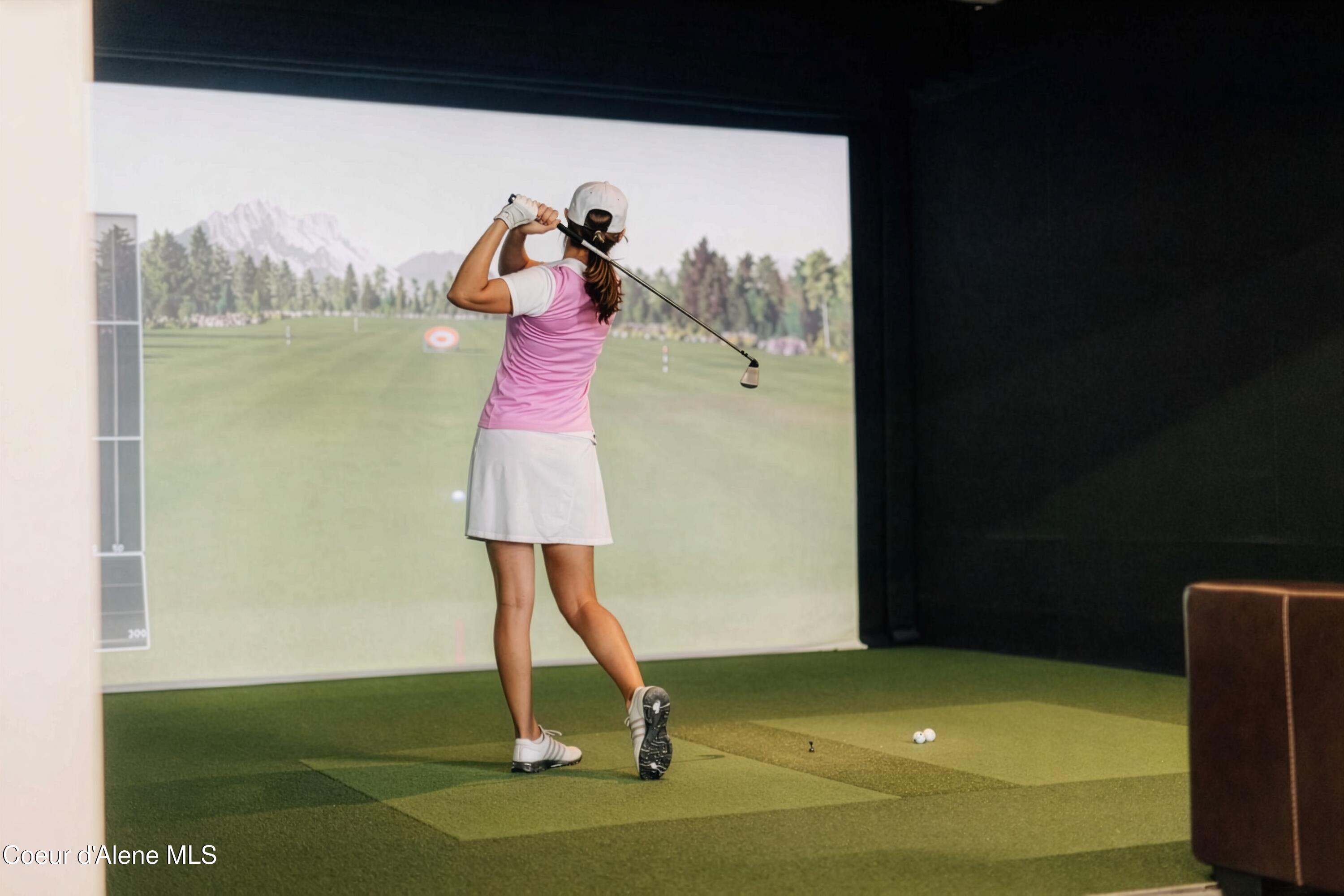 3606 Blaze Loop Post Falls, ID 83854 - Photo 34 of 38 Golf Simulators