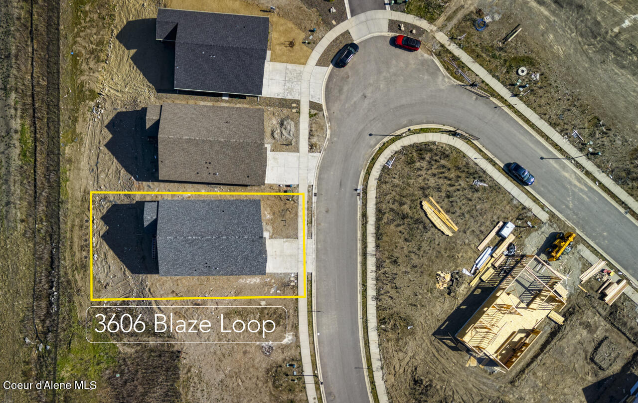 3606 Blaze Loop Post Falls, ID 83854 - Photo 36 of 38 3606 Blaze Loop - Exterior-4