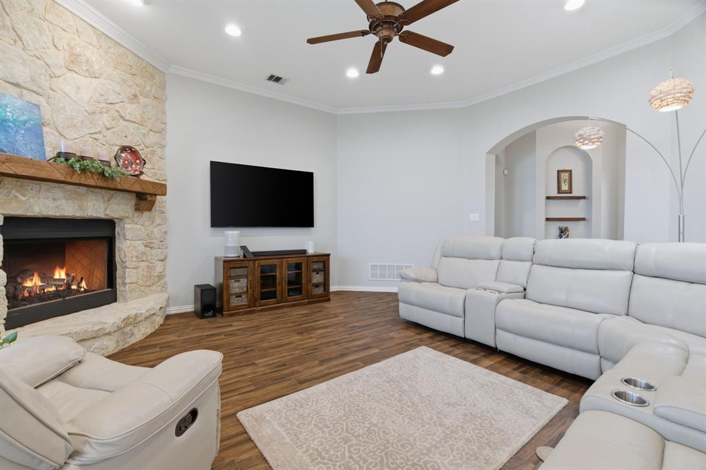 602 Christa Street Ovilla, TX 75154 - Photo 11 of 39