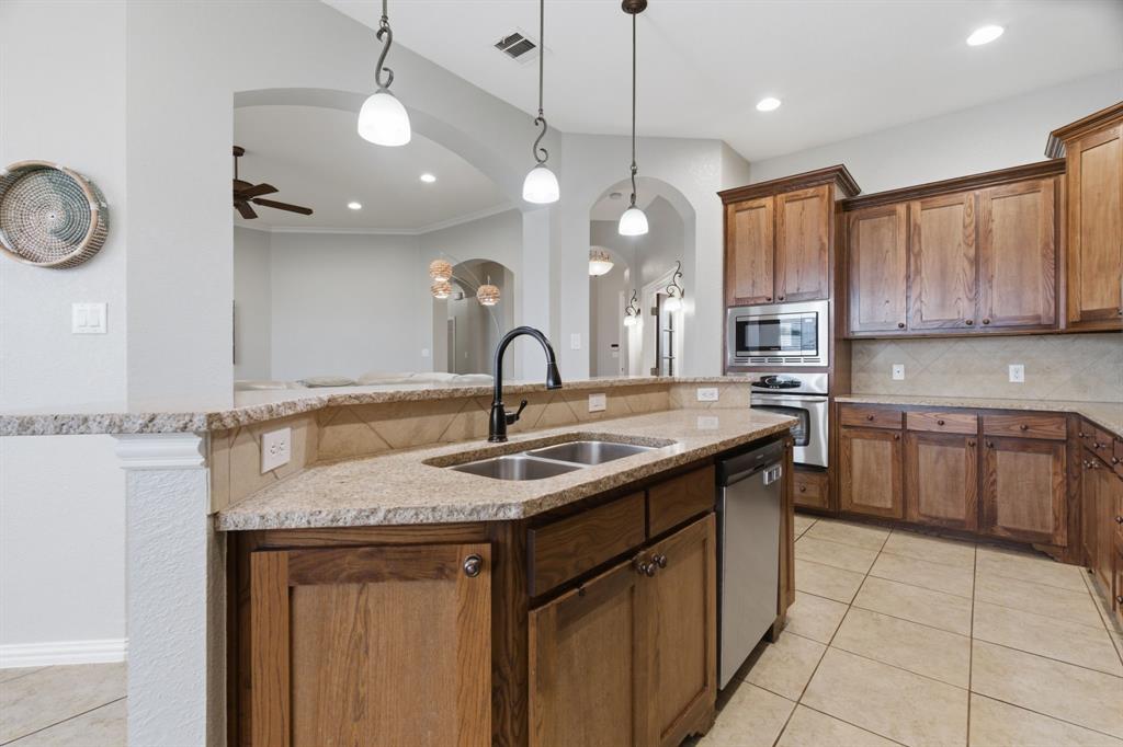 602 Christa Street Ovilla, TX 75154 - Photo 14 of 39