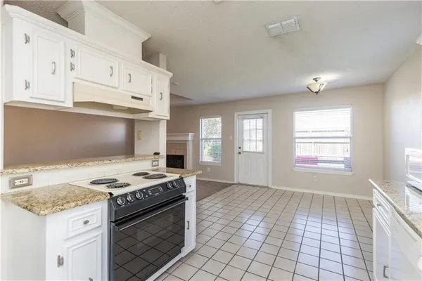 $1,700 | 5318 Spring Brook Drive, Corpus Christi, TX 78413