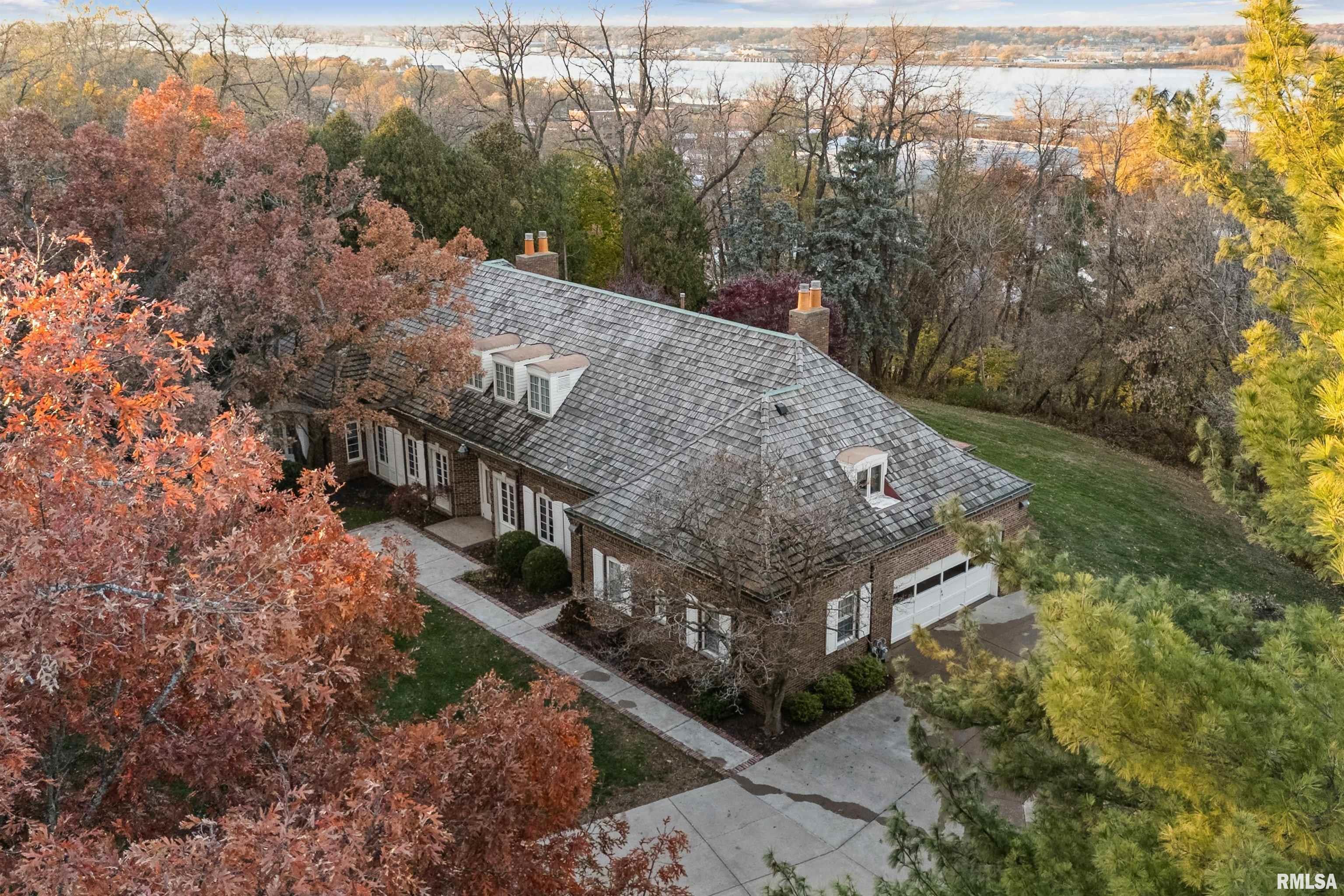 500 54th Street Moline, IL 61265 - Photo 38 of 50