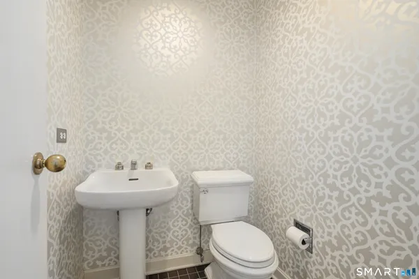$13,500 | 1 Milbank Avenue, Unit 1A, Greenwich, CT 06830