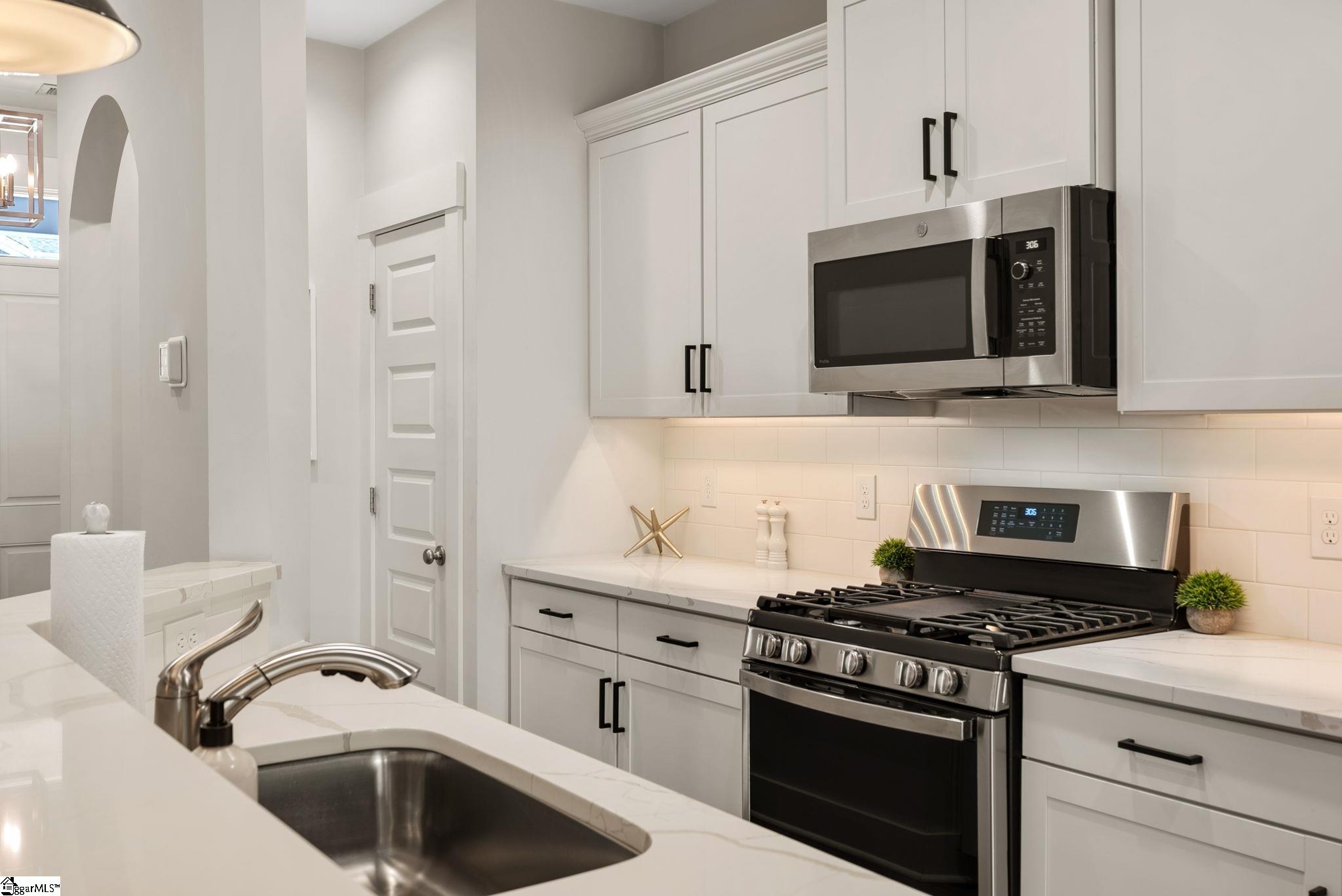 23 Alkanet Way Greenville, SC 29607 - Photo 17 of 45