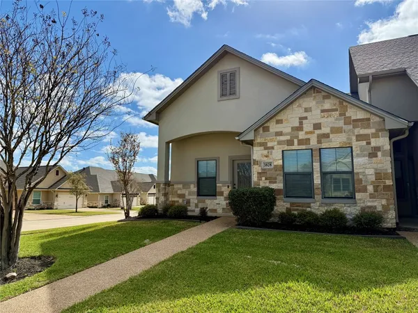 $1,800 | 3828 Black Hawk Lane, College Station, TX 77845