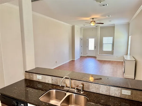 $1,800 | 3828 Black Hawk Lane, College Station, TX 77845