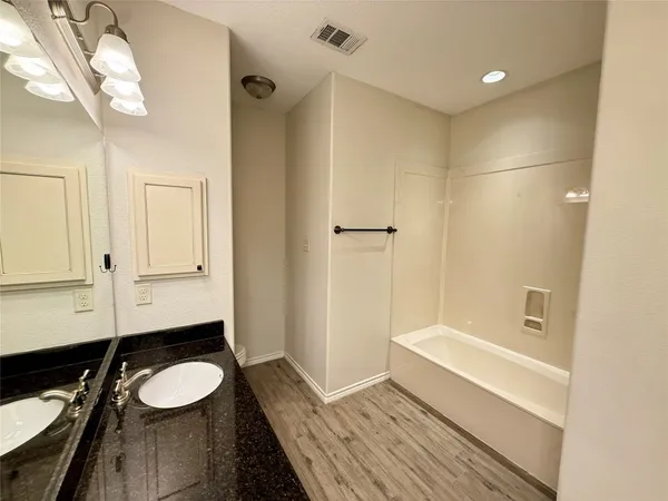 $1,800 | 3828 Black Hawk Lane, College Station, TX 77845