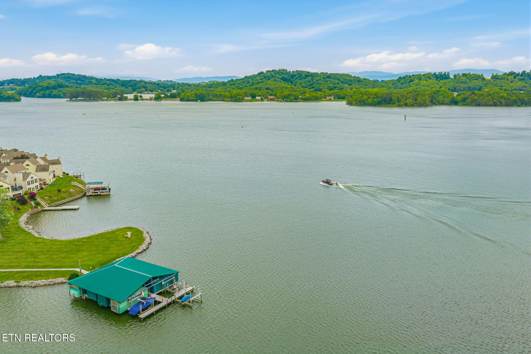 9627 Mariners Point Knoxville, TN 37922 - Photo 59 of 60 86-web-or-mls-9627 Mariners Point-86