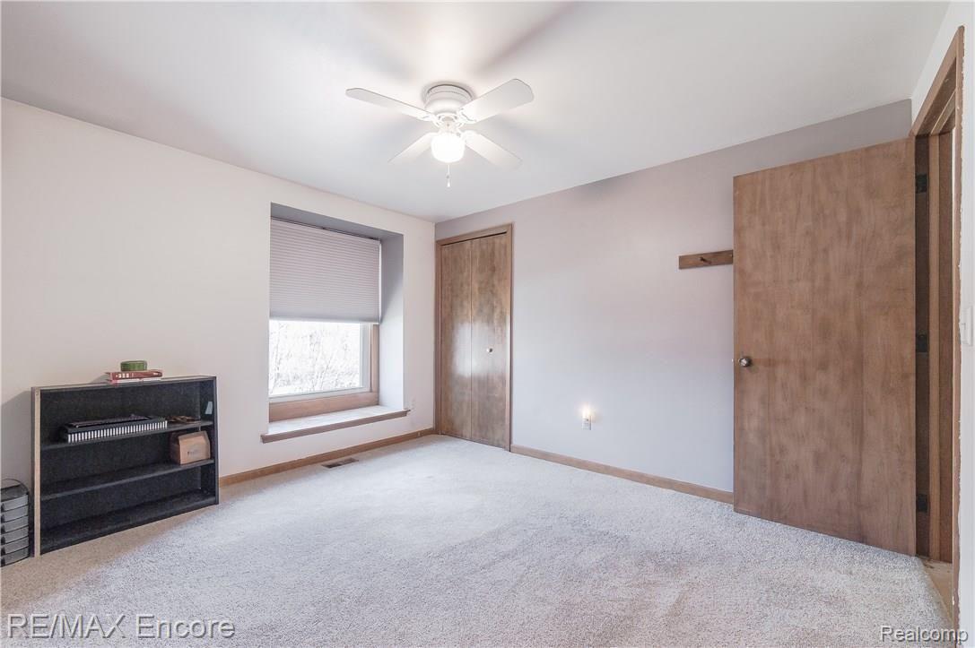 2075 Highsplint Drive Rochester, MI 48307 - Photo 31 of 48 2075 Highsplint-31.jpg