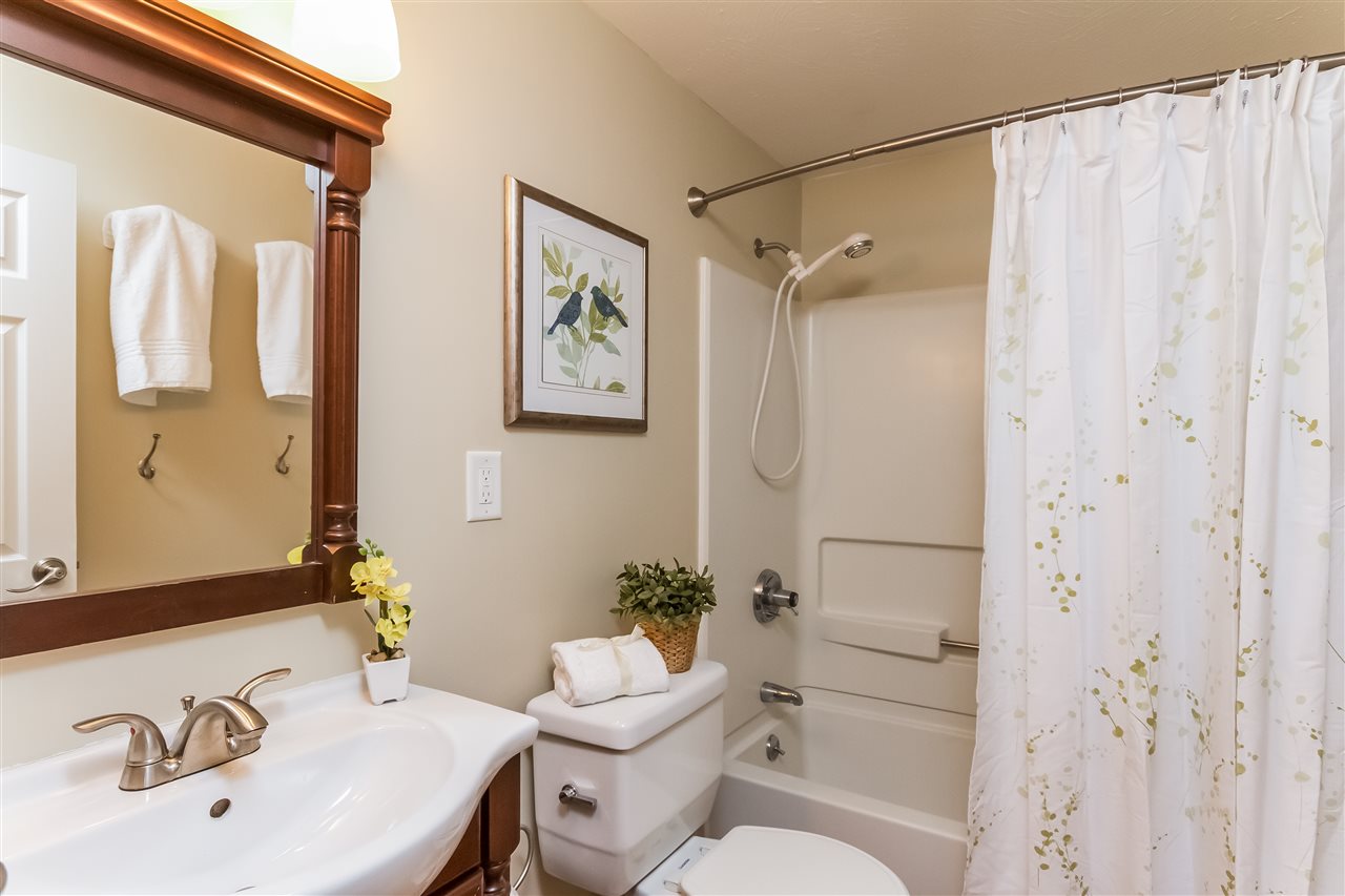 6 Rockingham Court Bedford, NH 03110 - Photo 25 of 31 Gallery Image 25