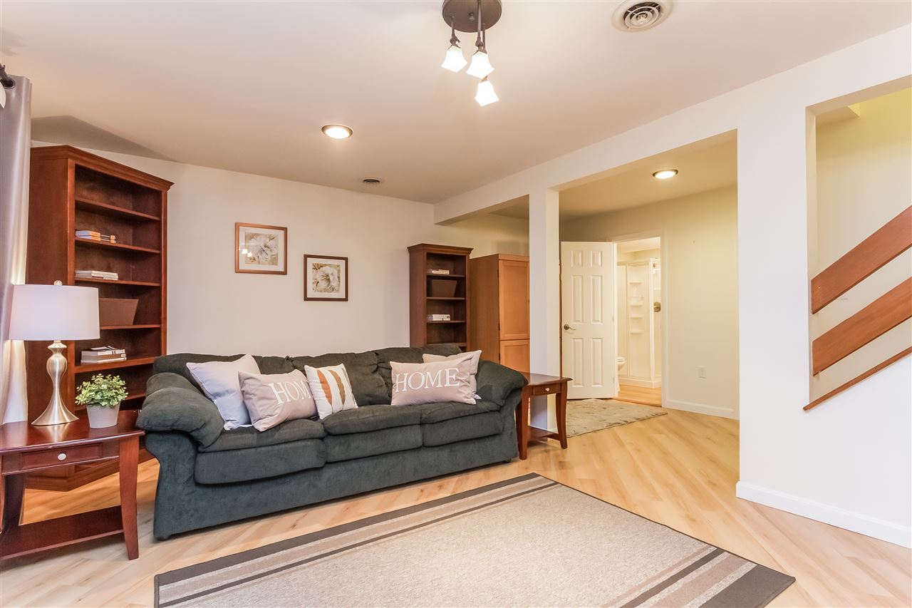 6 Rockingham Court Bedford, NH 03110 - Photo 28 of 31 Gallery Image 28