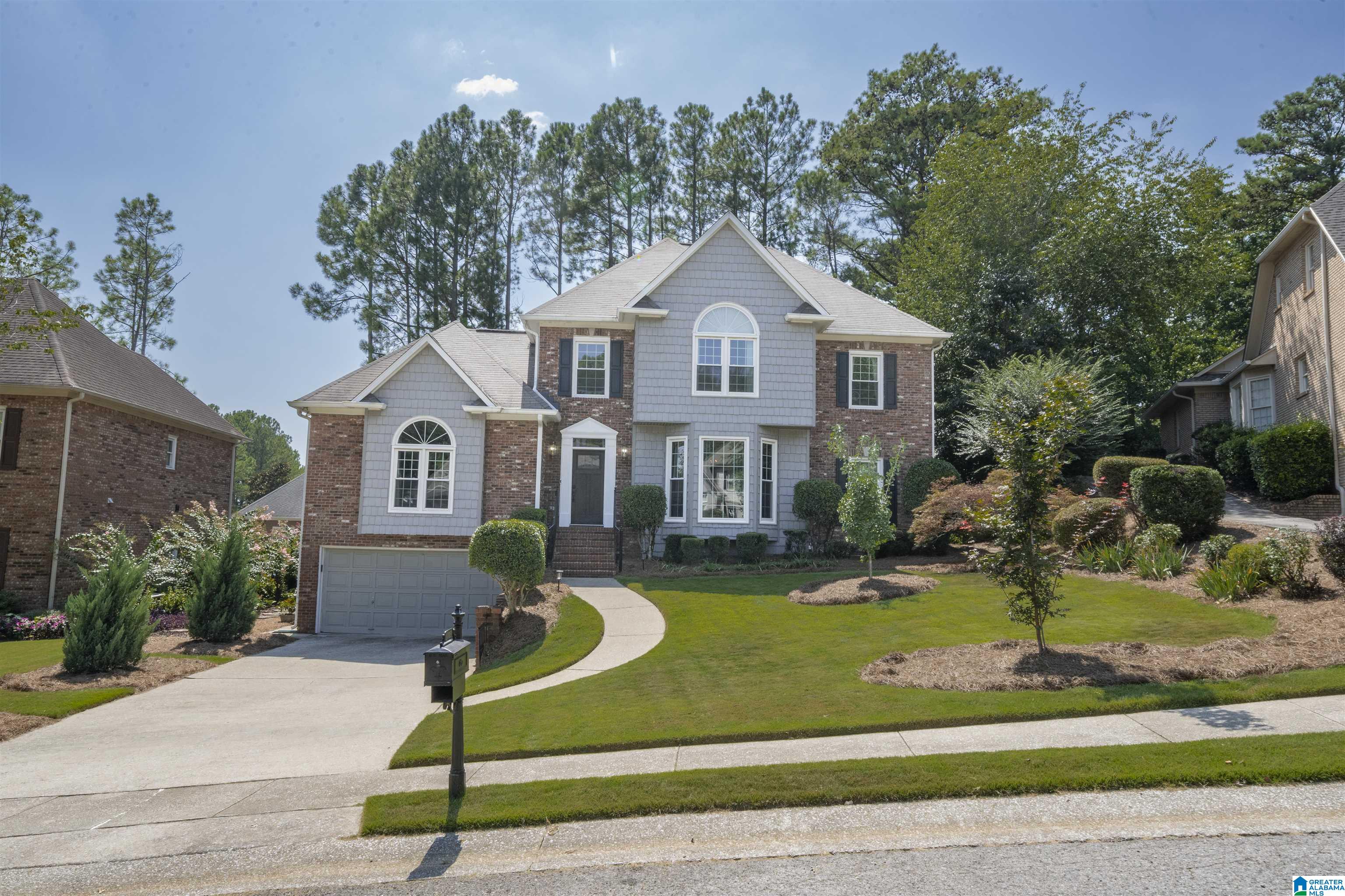 1013 Lake Point Lane Birmingham, AL 35244 - Photo 4 of 53