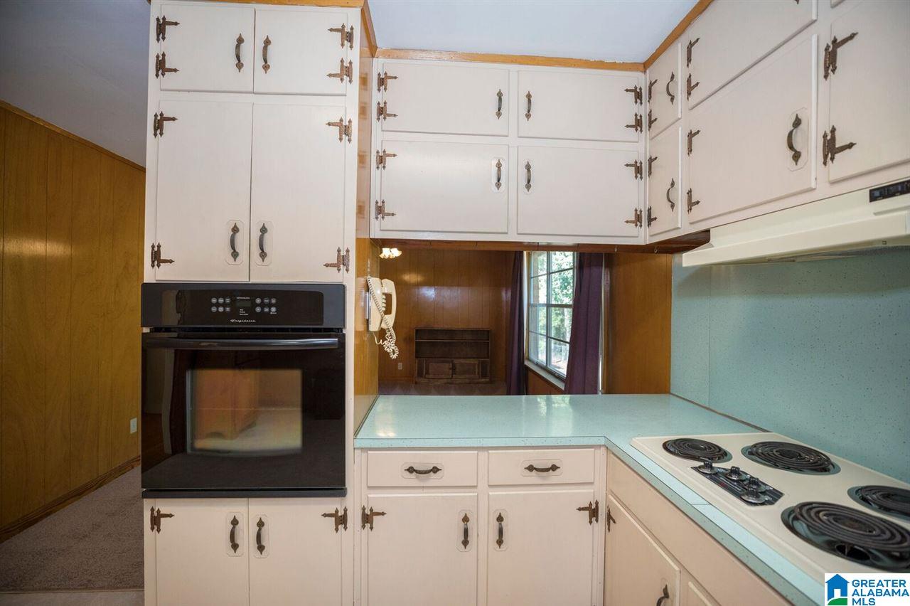 324 Cliff Road Gardendale, AL 35071 - Photo 9 of 33
