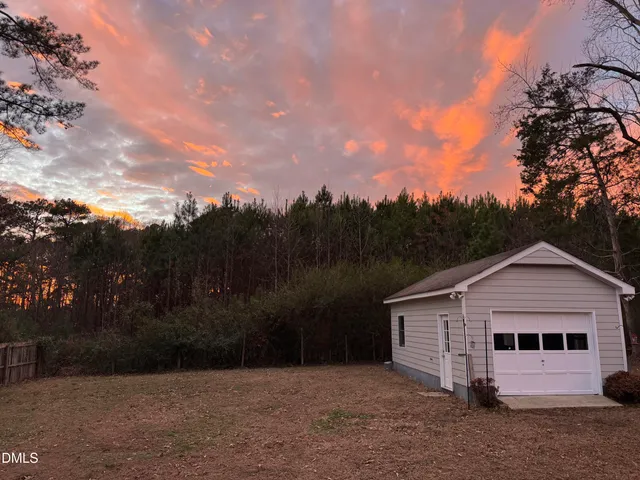 $2,100 | 203 Brook Rock Lane, Garner, NC 27529