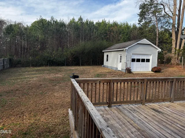 $2,100 | 203 Brook Rock Lane, Garner, NC 27529