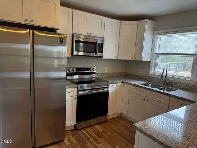 $2,100 | 203 Brook Rock Lane, Garner, NC 27529