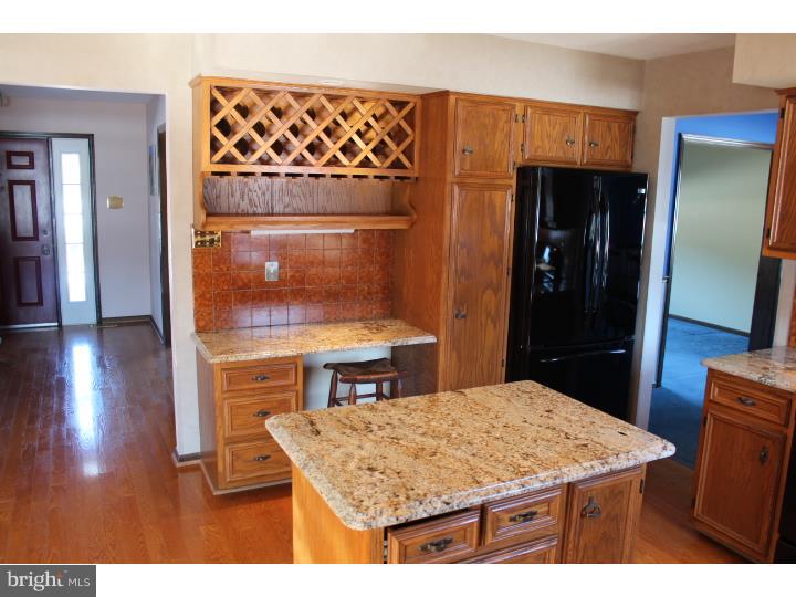 980 Pheasant Meadow Road Blue Bell, PA 19422 - Photo 16 of 25 Kitchen