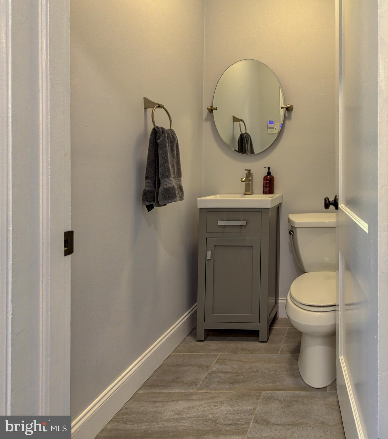 35 Rolling Road Wynnewood, PA 19096 - Photo 12 of 28