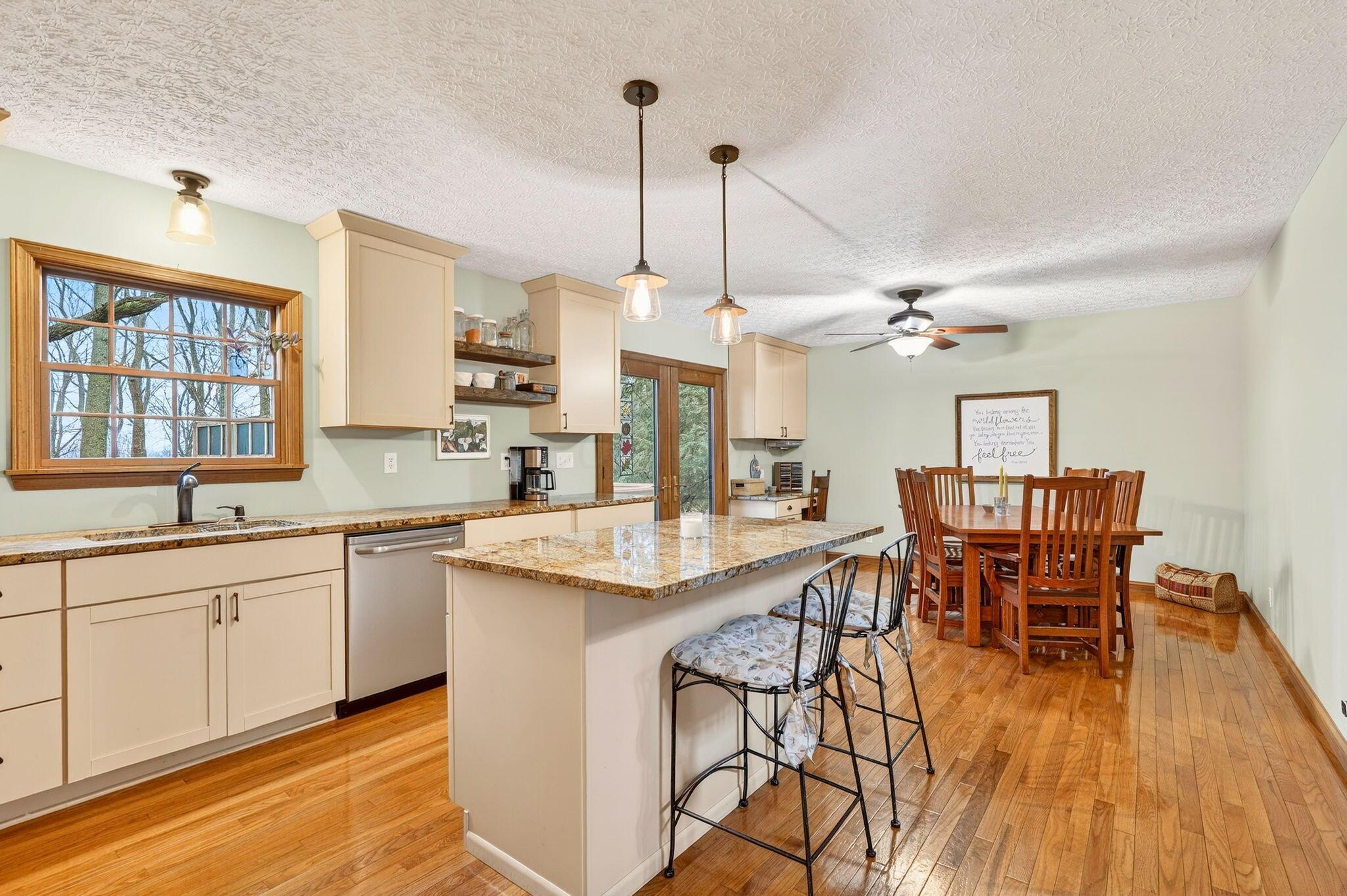 12120 Young Road Amanda, OH 43102 - Photo 17 of 56