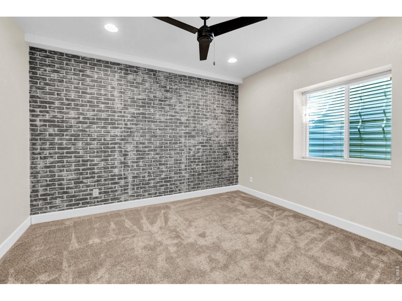 6028 Moran Road Timnath, CO 80547 - Photo 40 of 49 a view of an empty room and a window