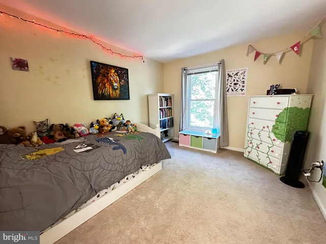 $700,000 | 14 Amity Court, Rockville, MD 20855