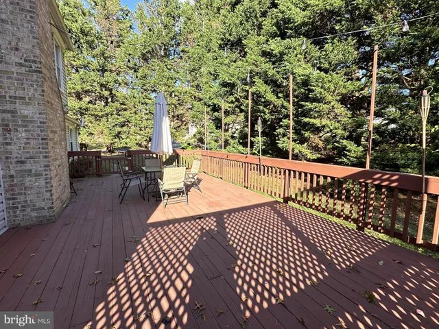 $700,000 | 14 Amity Court, Rockville, MD 20855