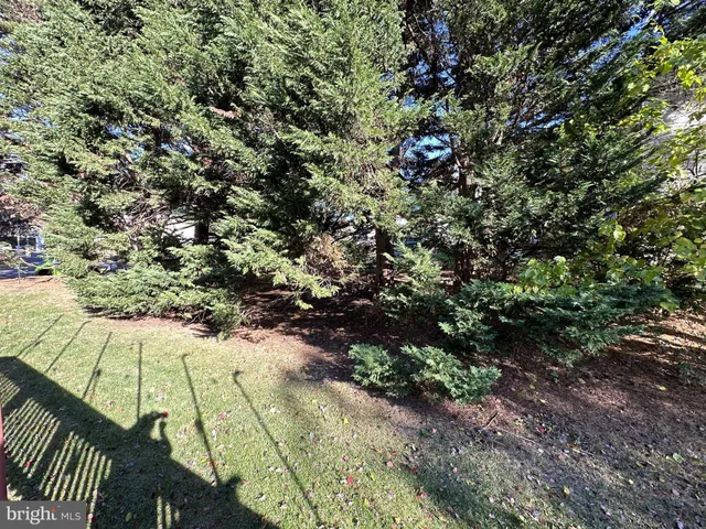 $700,000 | 14 Amity Court, Rockville, MD 20855