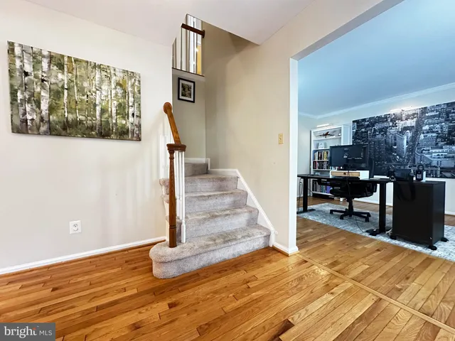 $700,000 | 14 Amity Court, Rockville, MD 20855