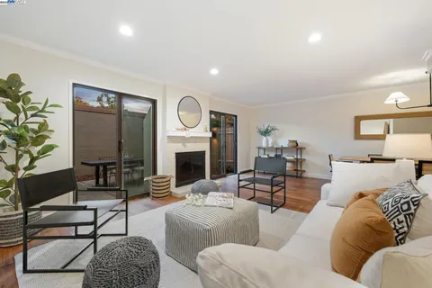 $749,000 | 1117 Camino Del Valle, Alameda, CA 94502